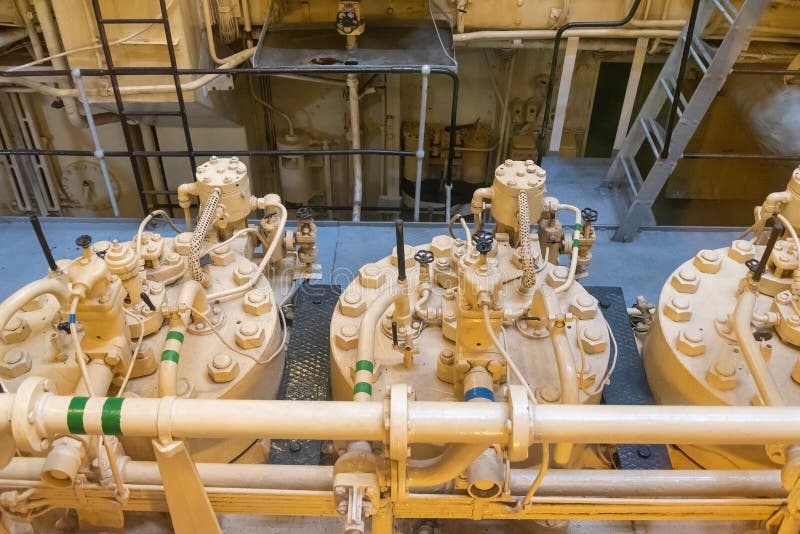 Sala macchine nave cargo